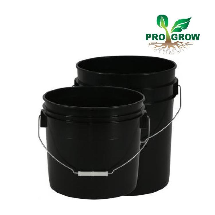 Black Plastic Bucket 3, or 5 gallon.